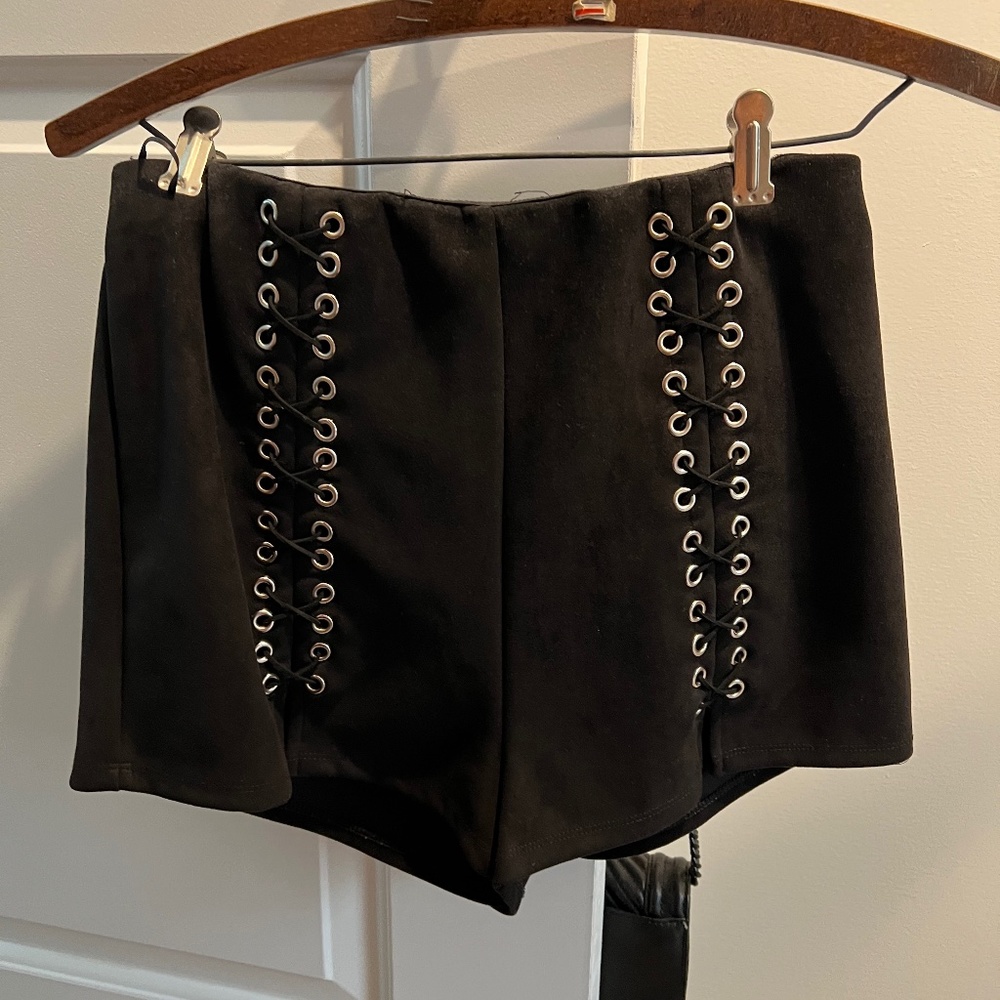 Lace up Shorts